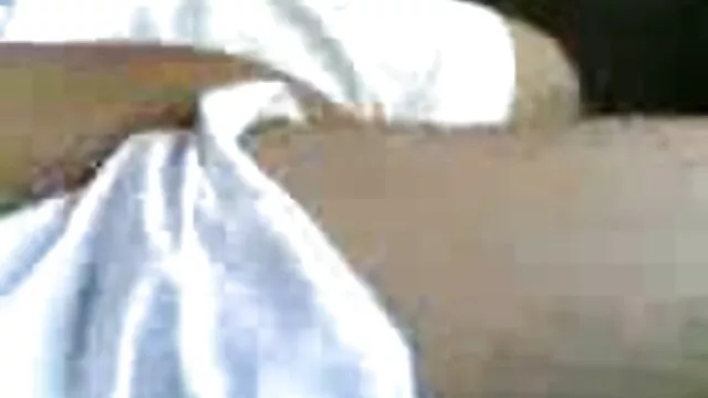 Amateur Homosexuell Bär bekommt blowjob auf dem gratis pornofilme mit reifen frauen sofa