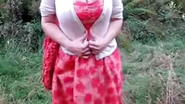 AwesomeKate Versucht, auf ihrem Balkon ruhig zu bleiben gratis porno reife damen