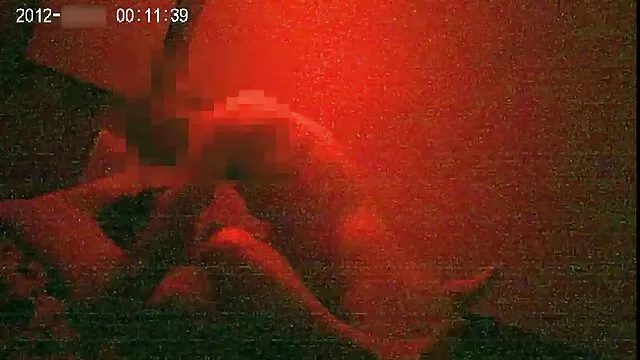 Pee Fetisch babe Duschen in Pisse pornos mit reifen damen