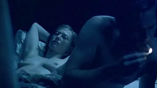 Dido geht hardcore mit einem pissing pornos reife damen Hahn