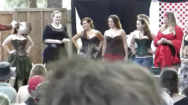 Busty Babe bekommt ihren Cumshot sexfilm mit alten frauen für den Tag